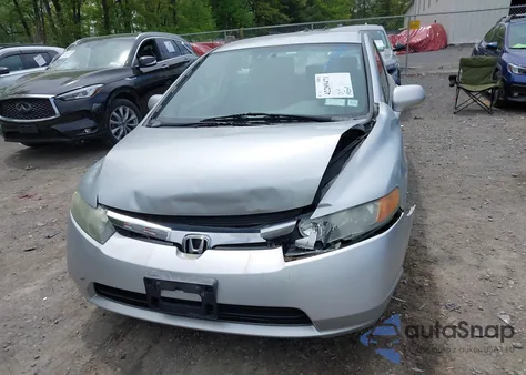 2008 Honda Civic Lx z USA, uszkodzony, nr VIN 2HGFA16558H322853